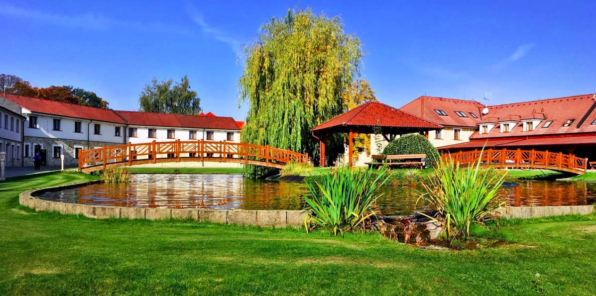 Várgesztes Castle